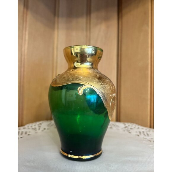 Antique Hand-Painted Bohemian Green Gold Moser Small Glass Vase Floral Motif - Picture 3 of 8